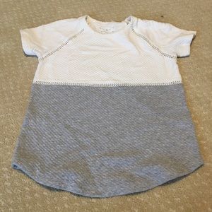 Lou & Grey top size small!